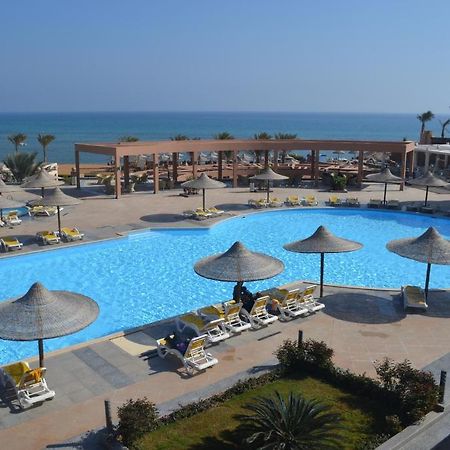 Vai By Romance Hotel & Aqua Park Ain Sukhna Bagian luar foto