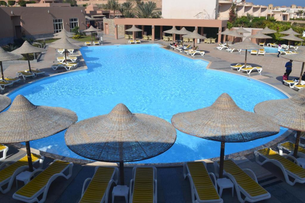 Vai By Romance Hotel & Aqua Park Ain Sukhna Bagian luar foto