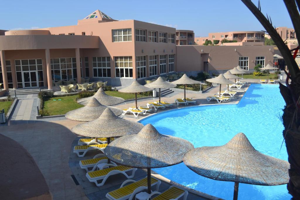 Vai By Romance Hotel & Aqua Park Ain Sukhna Bagian luar foto